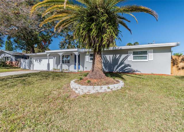 Property at 2285 Victory Ave, Largo, FL 33770, 4 beds, 3 baths
