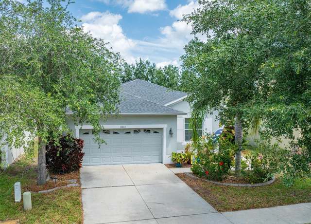 Property at 13803 Chalk Hill Pl, Riverview, FL 33579, 4 beds, 2 baths