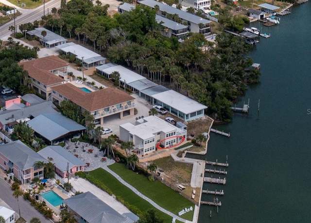 Property at 2405 N Beach Rd #10, Englewood, FL 34223, 2 beds, 1 bath