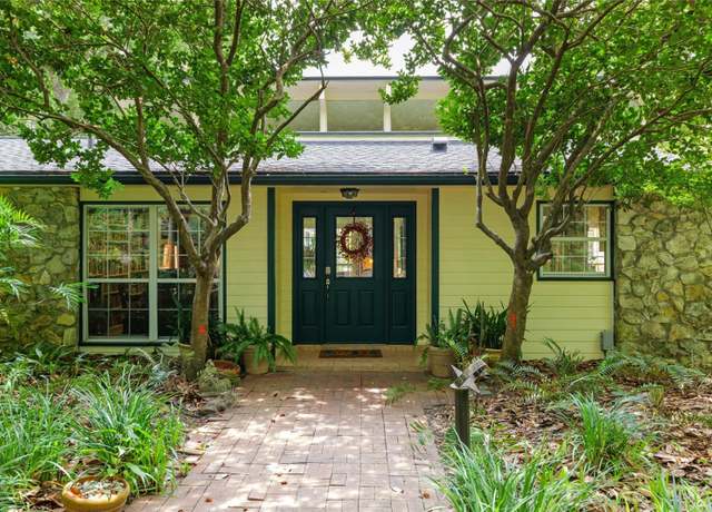 Property at 12832 SW 14th Ave, Newberry, FL 32669, 3 beds, 2 baths