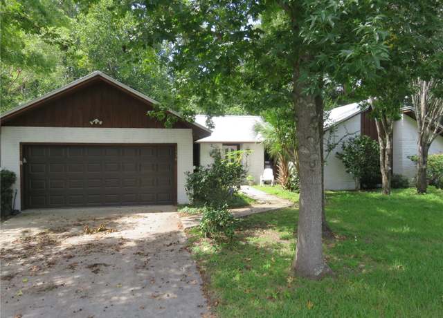 Property at 1536 SE 43 Ter, Ocala, FL 34471, 3 beds, 2 baths