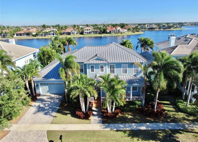 Property at 5313 Fishersound Ln, Apollo Beach, FL 33572, 5 beds, 4.5 baths