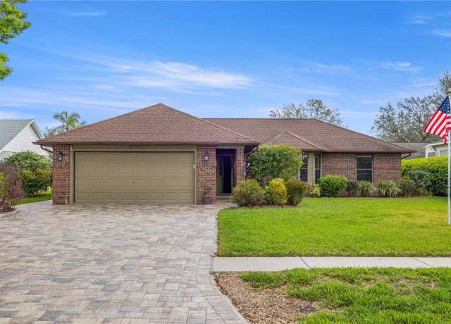 Property at 6352 Huntington Dr, Zephyrhills, FL 33542, 3 beds, 2 baths