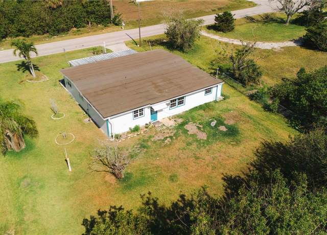 Property at 3614 Vasco St, Punta Gorda, FL 33950, 5 beds, 3 baths