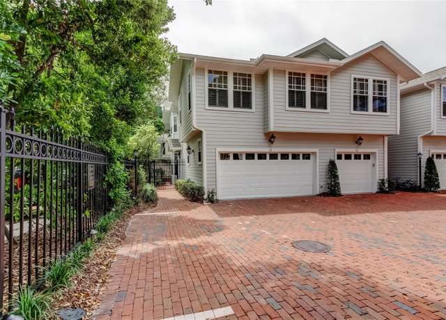 Property at 2920 W EL Prado Blvd #13, Tampa, FL 33629, 3 beds, 2.5 baths