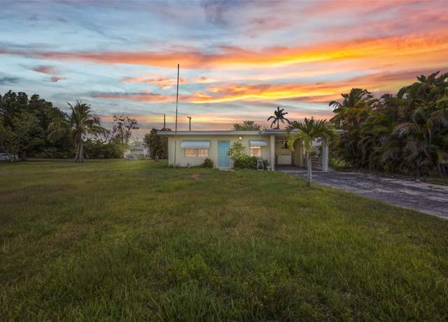 Property at 426 Burland St, Punta Gorda, FL 33950, 2 beds, 2 baths