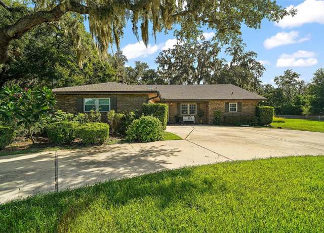 Property at 32132 Hickory Ln, Sorrento, FL 32776, 5 beds, 4.5 baths