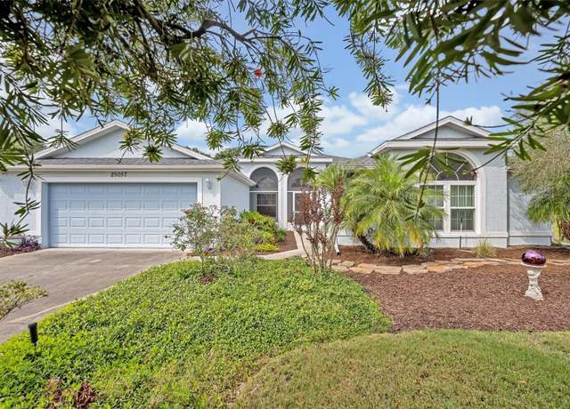 Property at 25057 Riverwalk Dr, Leesburg, FL 34748, 3 beds, 2.5 baths