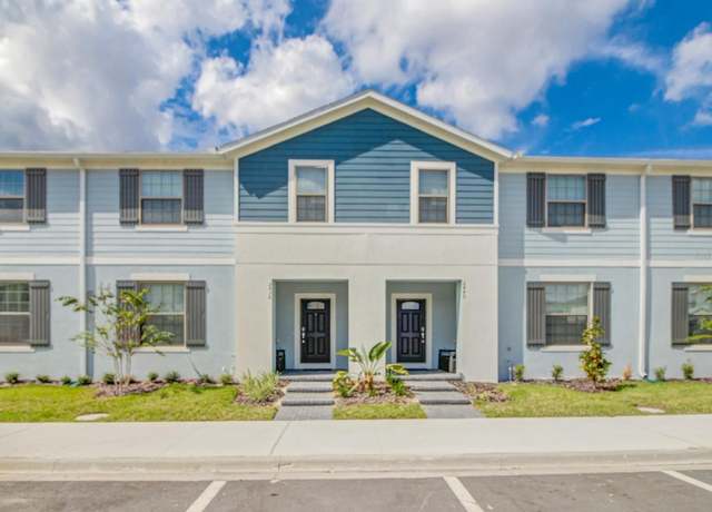 Property at 2438 Dubai St, Kissimmee, FL 34747, 5 beds, 4.5 baths