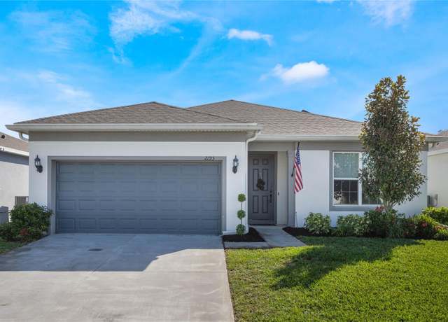 Property at 2195 Bluebird Pl, St Cloud, FL 34771, 4 beds, 2 baths