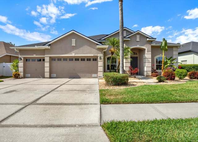 Property at 22647 Eagles Watch Dr, Land O Lakes, FL 34639, 5 beds, 4 baths