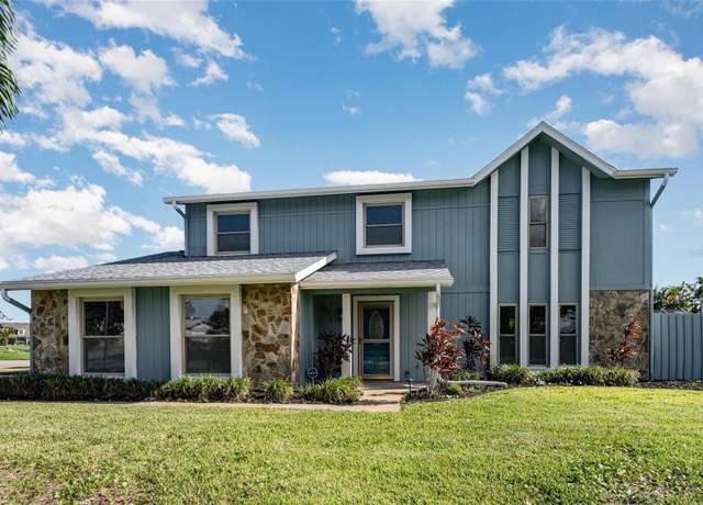 Property at 1071 Inverness Ave, Melbourne, FL 32940, 4 beds, 2.5 baths
