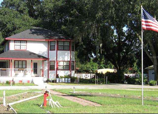 Property at 11326 Brightridge Dr, Seffner, FL 33584, 3 beds, 2.5 baths
