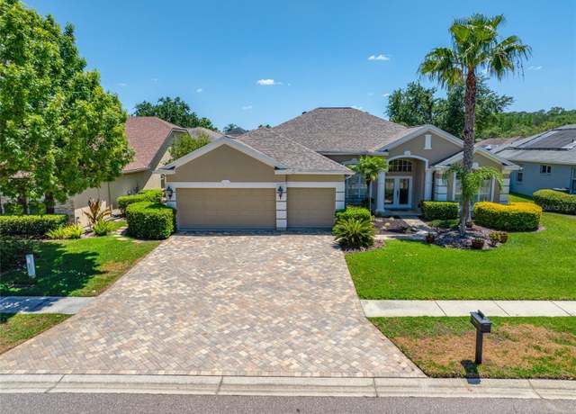 Property at 6104 Cognac Cir, Lutz, FL 33558, 4 beds, 3 baths