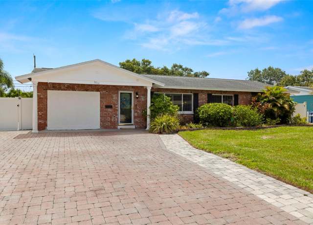 Property at 3264 57th St N, St Petersburg, FL 33710, 4 beds, 3 baths