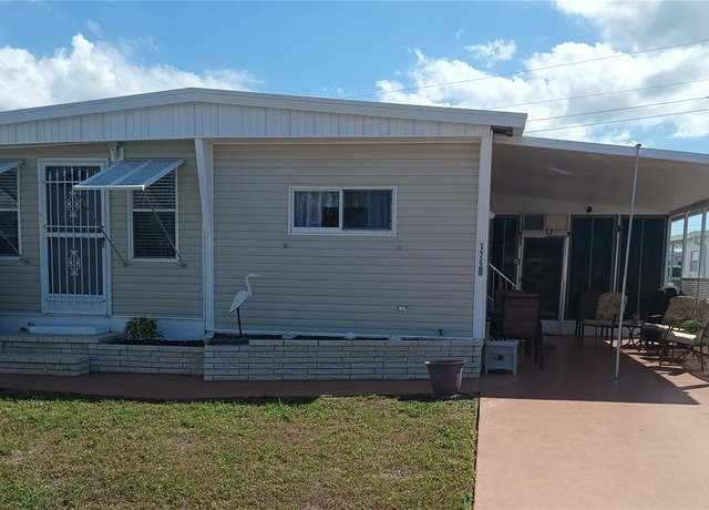 Property at 1750 Palm Springs St, Sarasota, FL 34234, 2 beds, 2 baths