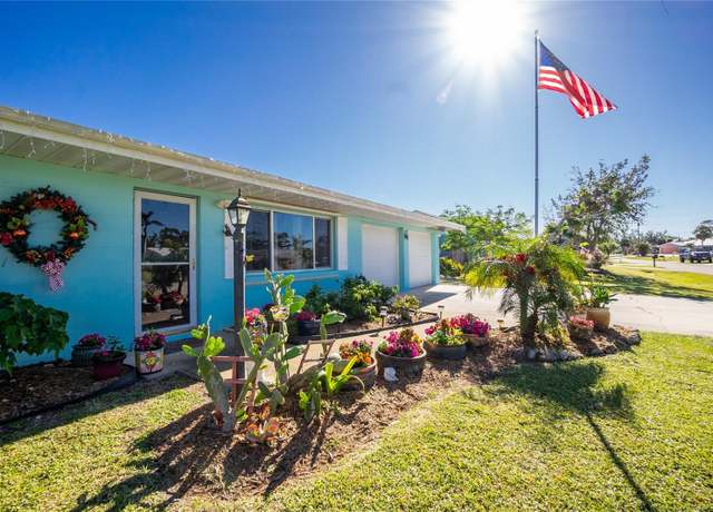 Property at 2495 Tenth St, Englewood, FL 34224, 3 beds, 2 baths