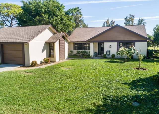 Property at 2254 Sequoia Dr, Clearwater, FL 33763, 2 beds, 2 baths