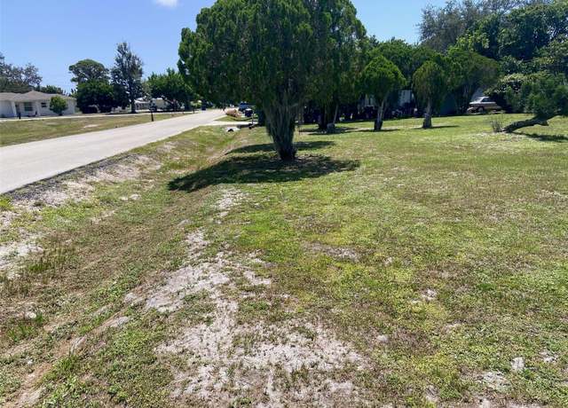Property at 2203 Avienda Ave, Fort Pierce, FL 34946