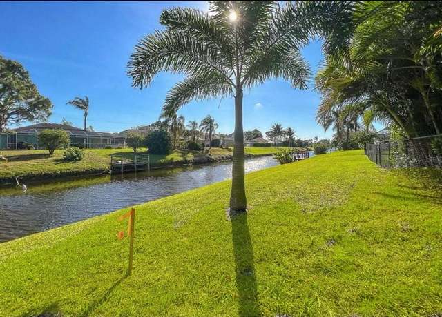 Property at 74 Mariner Ln, Rotonda West, FL 33947