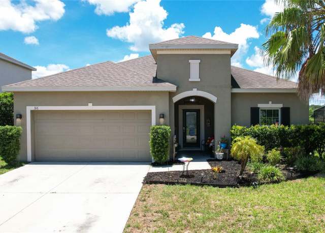 Property at 316 Blue Cypress Dr, Groveland, FL 34736, 4 beds, 2 baths