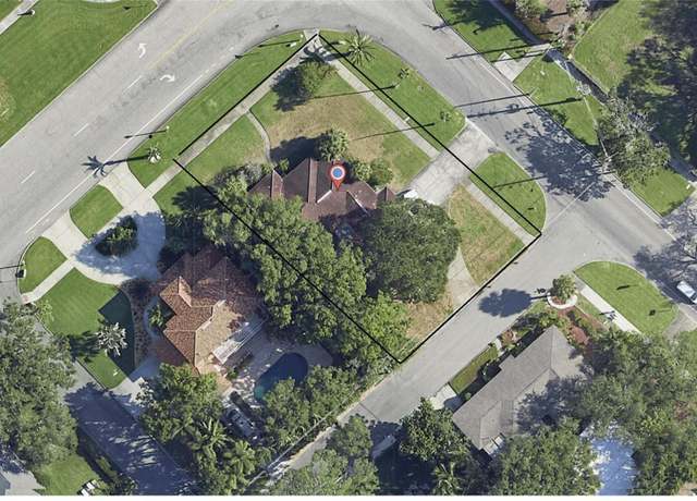 Property at 515 Snell Isle Blvd NE, St Petersburg, FL 33704, 3 beds, 3 baths