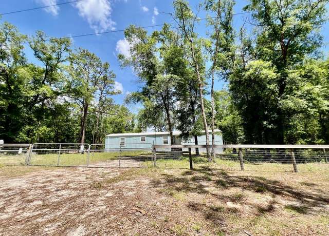 Property at 9751 NE 69th Pl, Bronson, FL 32621, 3 beds, 2 baths