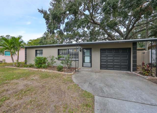 Property at 664 Frederica Ln, Dunedin, FL 34698, 2 beds, 1 bath