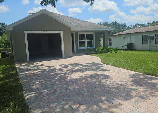 Property at 2008 2nd Ave E, Palmetto, FL 34221, 3 beds, 2 baths
