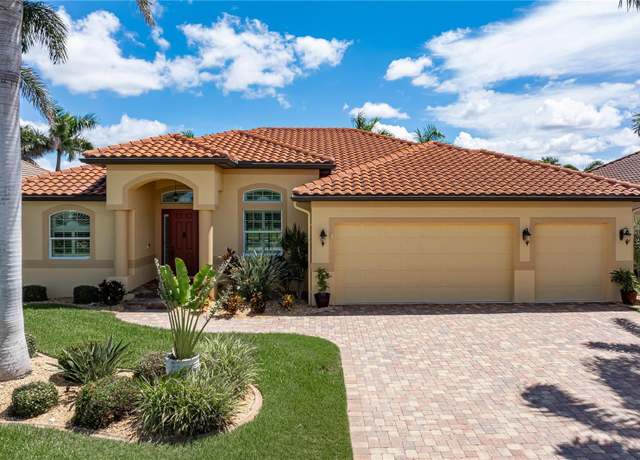 Property at 48 Tropicana Dr, Punta Gorda, FL 33950, 3 beds, 3 baths