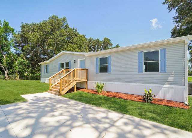 Property at 29417 Kelly Dr, Wesley Chapel, FL 33544, 4 beds, 2 baths