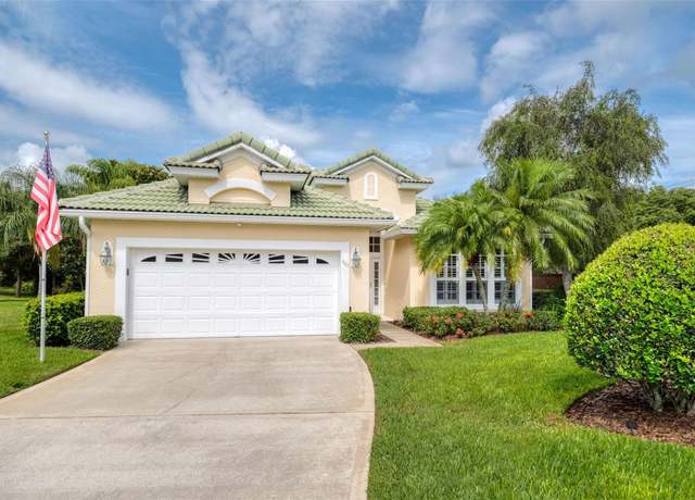 Property at 487 Foxhill Dr, Debary, FL 32713, 3 beds, 2 baths