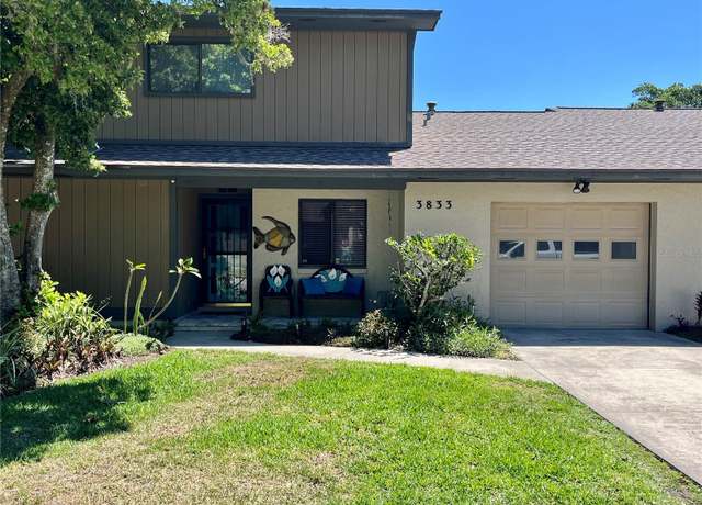 Property at 3833 NE 17th Street Cir, Ocala, FL 34470, 2 beds, 2.5 baths