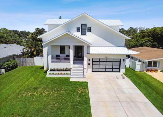 Property at 4329 Helena St NE, St Petersburg, FL 33703, 5 beds, 4.5 baths