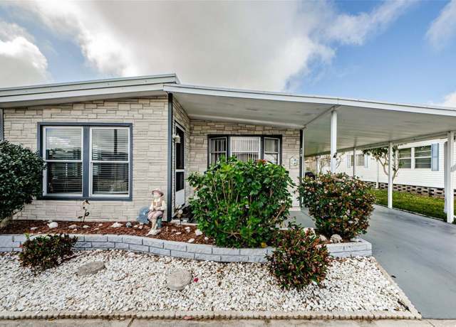 Property at 719 Sugar Palm St, Largo, FL 33778, 2 beds, 2 baths