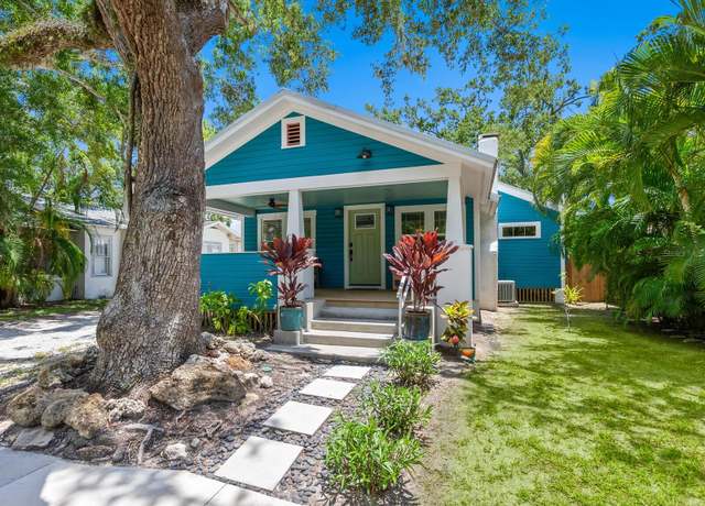 Property at 1732 6th St, Sarasota, FL 34236, 2 beds, 2.5 baths
