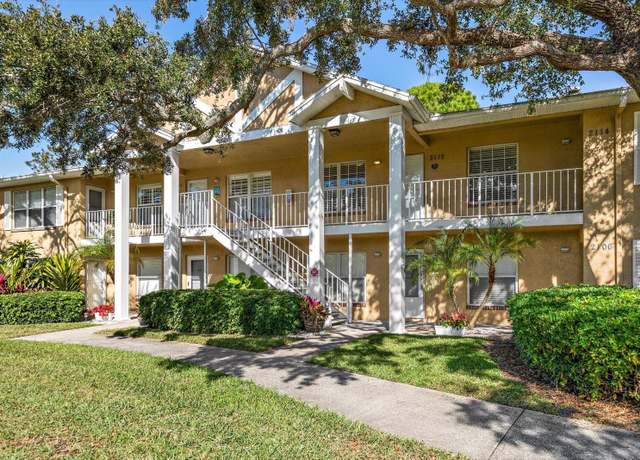 Property at 2112 Gulf View Blvd, Dunedin, FL 34698, 2 beds, 2 baths