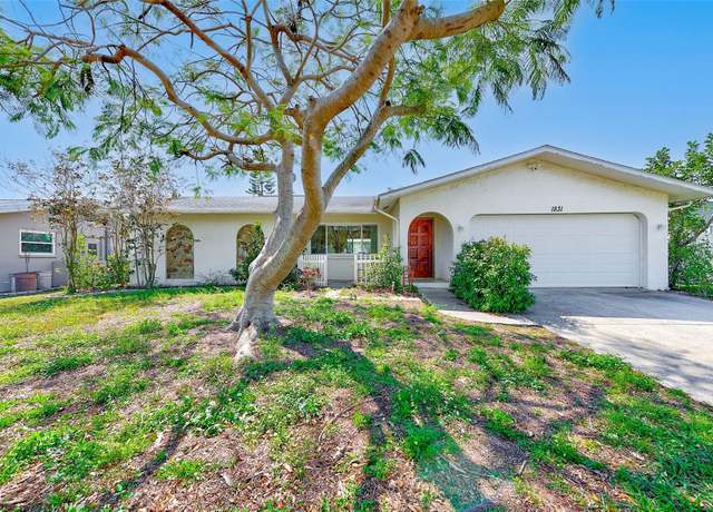 Property at 1831 Kay Dr, Largo, FL 33770, 2 beds, 1.5 baths