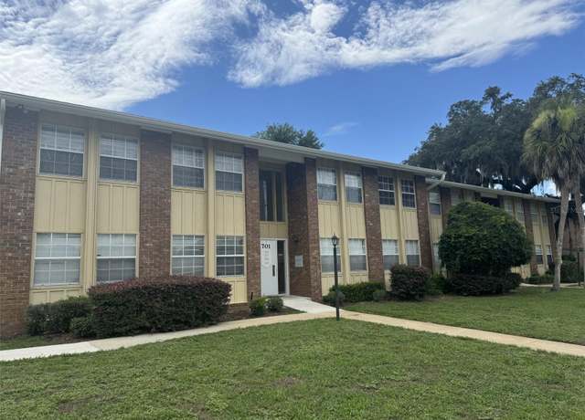 Property at 701 Perkins St #100, Leesburg, FL 34748, 2 beds, 2 baths
