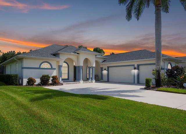 Property at 15923 29th St E, Parrish, FL 34219, 4 beds, 3 baths