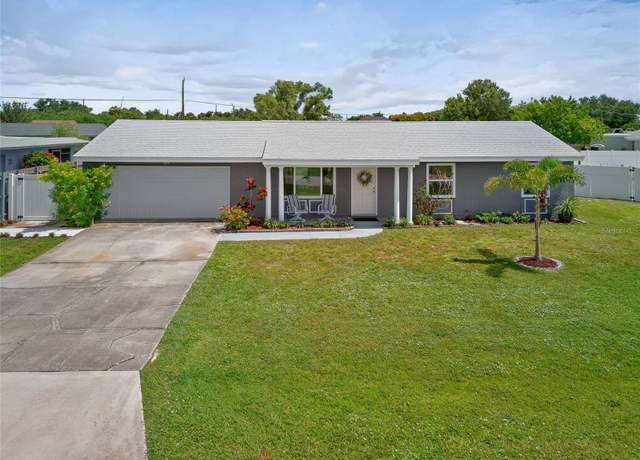 Property at 745 Kellstadt St NW, Port Charlotte, FL 33952, 3 beds, 3 baths