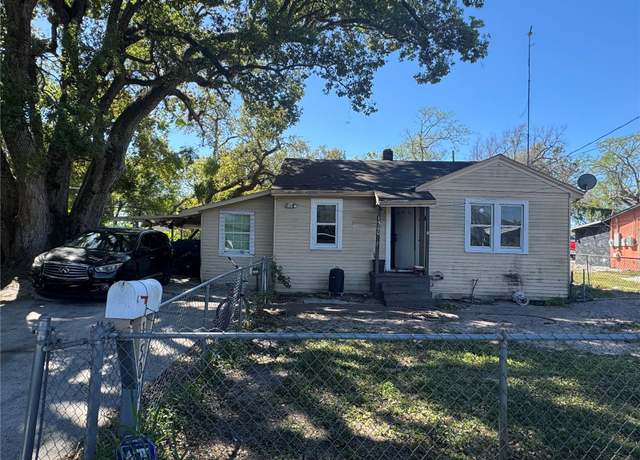 Property at 1500 43rd St, Orlando, FL 32839, 2 beds, 1 bath
