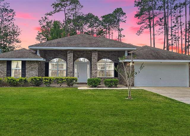 Property at 46 Richmond Dr, Palm Coast, FL 32164, 4 beds, 2 baths