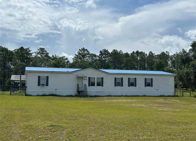 Property at 2751 SE 137th Ct, Morriston, FL 32668, 4 beds, 2 baths
