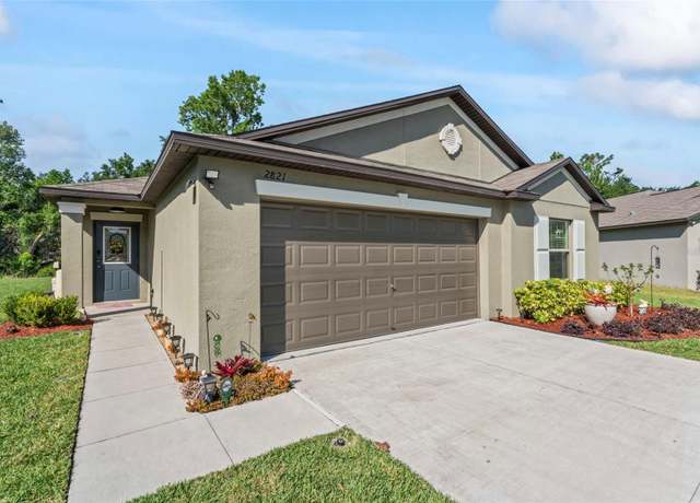 Property at 2821 Lytton Hall Dr, Zephyrhills, FL 33540, 4 beds, 2 baths