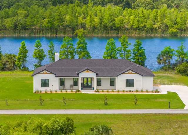 Property at 3070 Smilodon Trl, Ruskin, FL 33570, 4 beds, 3 baths