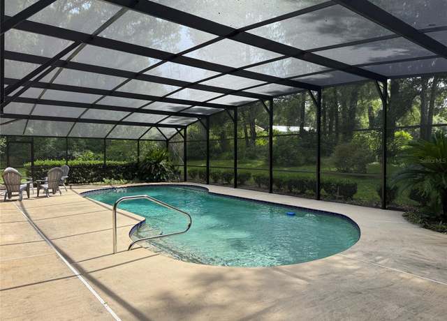 Property at 2096 Chinaberry Ln, Deland, FL 32720, 4 beds, 2.5 baths