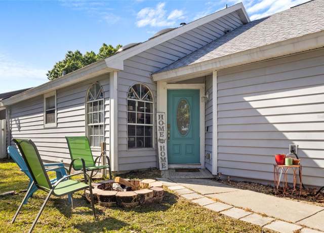 Property at 121 Edgewater Cir, Sanford, FL 32773, 4 beds, 2 baths