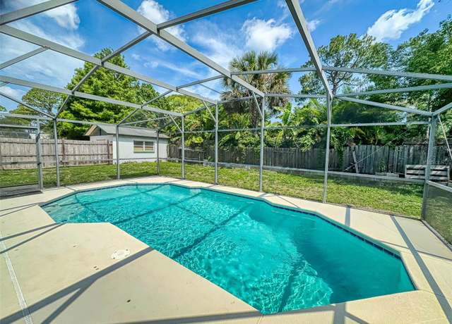 Property at 720 Meadow St, Sanford, FL 32773, 3 beds, 2 baths