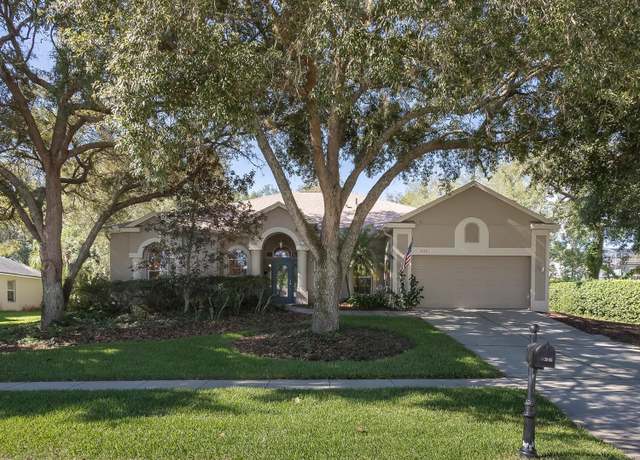 Property at 636 Cheviot Ct, Apopka, FL 32712, 4 beds, 3 baths